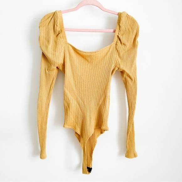 May Pink Marigold Yellow Ribber Puff Sleeve Bodysuit Sz Medium - Picture 3 of 7